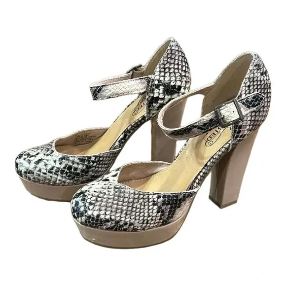 Unlisted Kenneth Cole Women's Full Circle Snake Skin Pattern Pumps Size 6.5 - Picture 6 of 10